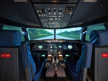 Flugzeug Simulator Köln (Airbus A320 fixed)