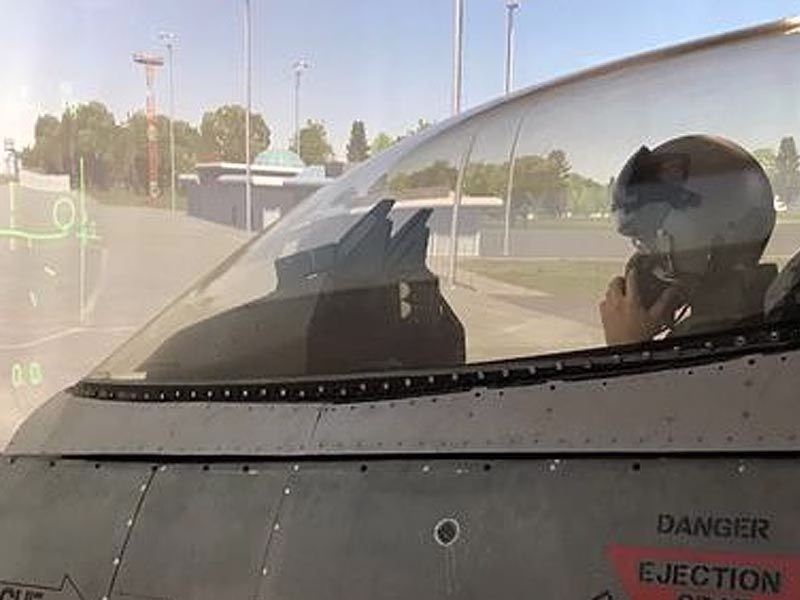 Kampfjet Simulator Nürnberg (F-16 fixed) – Bild 1