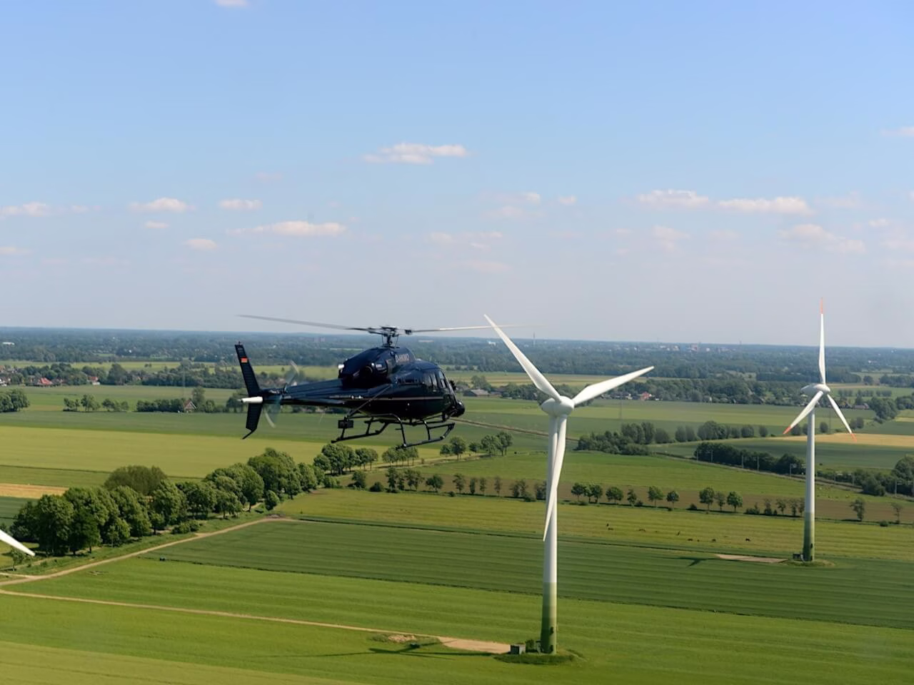 Skyline Helikopter Rundflug Hamburg exklusiv – Bild 3